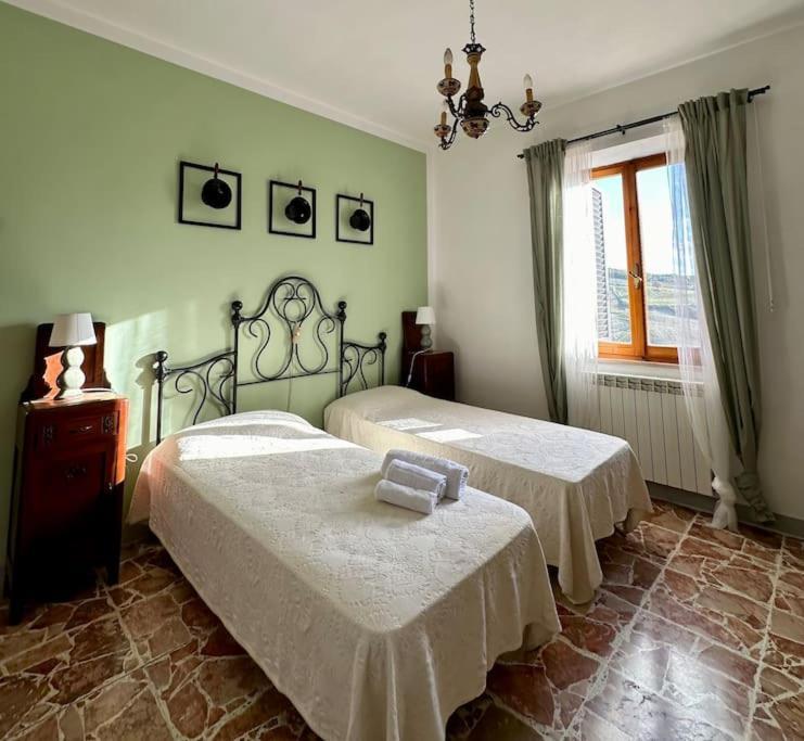 Apartment Podere Casa Rossa A *